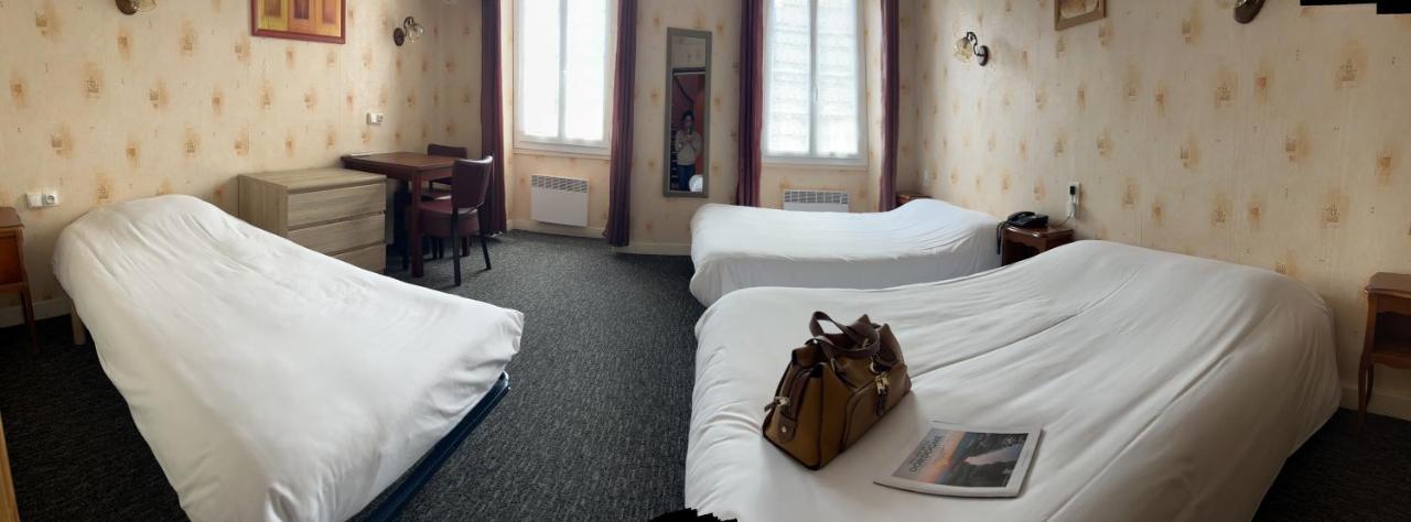 Hotel Du Lion D'Or โรกามาดูร์ ภายนอก รูปภาพ