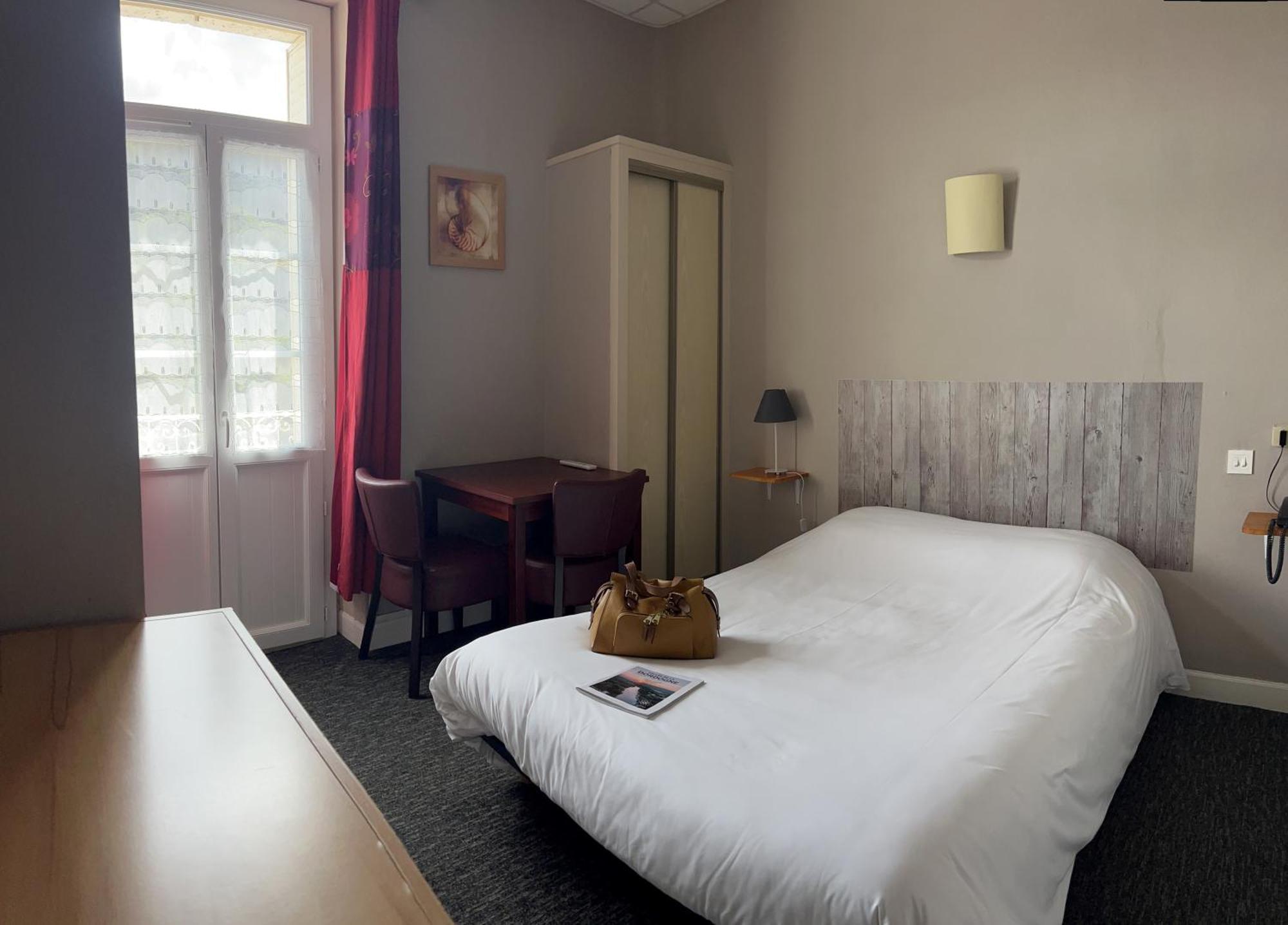 Hotel Du Lion D'Or โรกามาดูร์ ภายนอก รูปภาพ